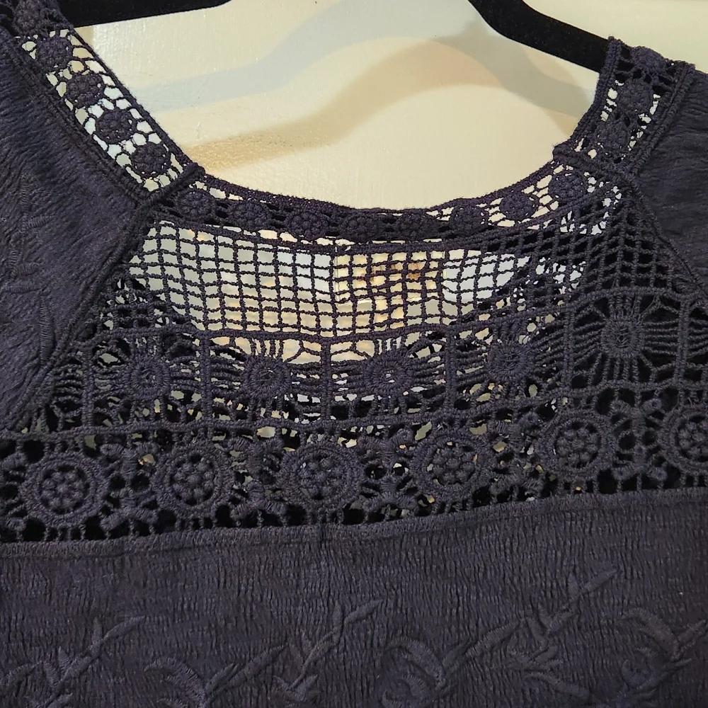 Women's Deletta Anthropologie Crochet Navy Blue Shirt, Size L - Picture 11 of 12